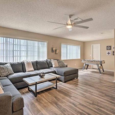A Beautiful House With Hot Tub, Grill & Games! Villa Las Vegas Bagian luar foto