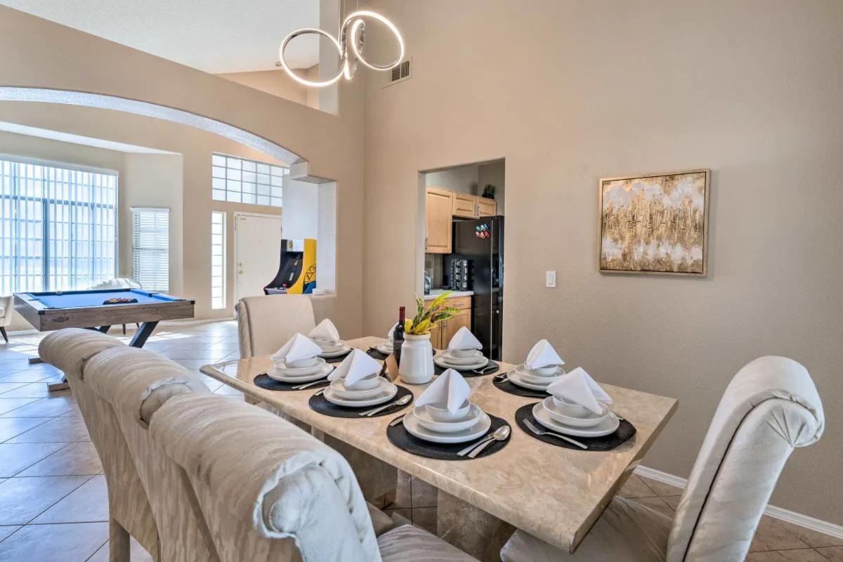 A Beautiful House With Hot Tub, Grill & Games! Villa Las Vegas Bagian luar foto