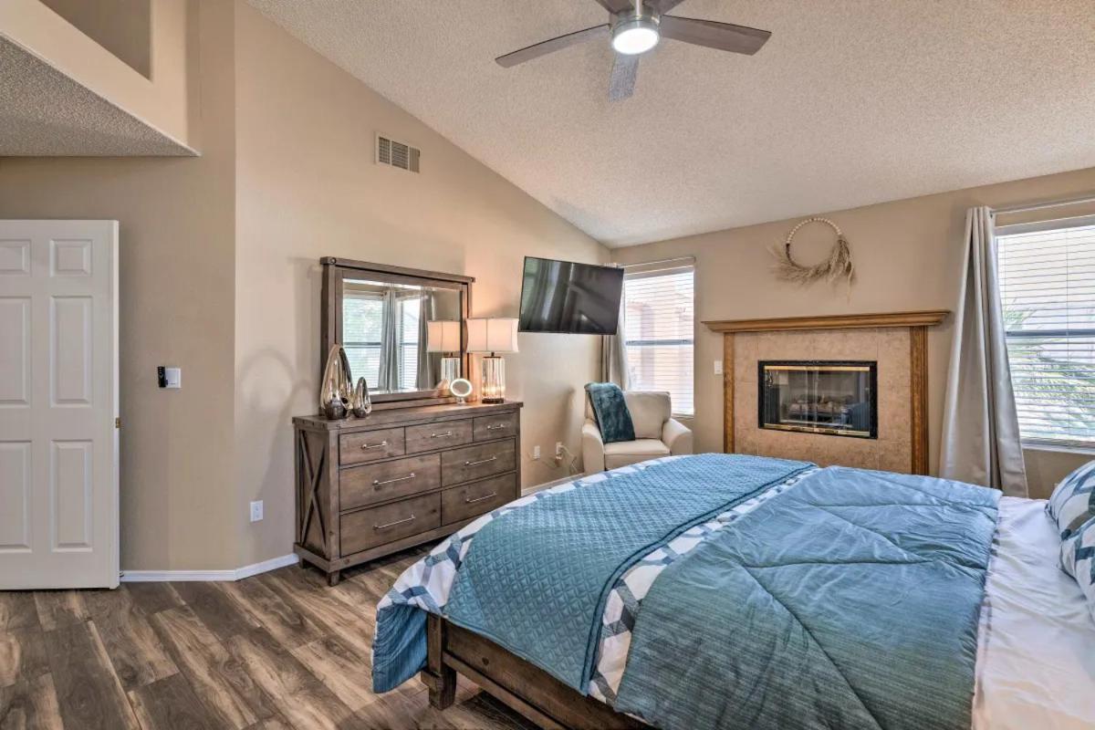 A Beautiful House With Hot Tub, Grill & Games! Villa Las Vegas Bagian luar foto