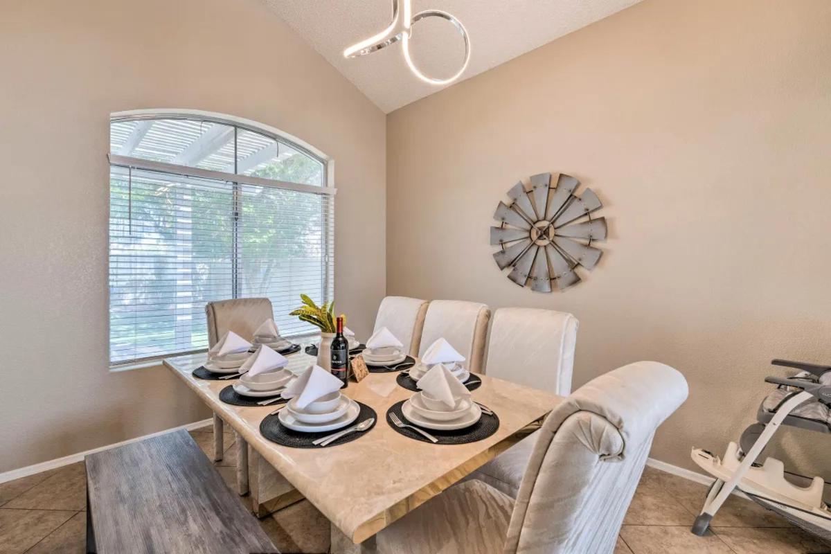 A Beautiful House With Hot Tub, Grill & Games! Villa Las Vegas Bagian luar foto