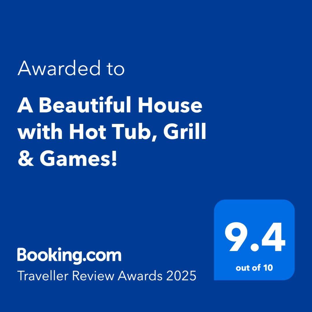 A Beautiful House With Hot Tub, Grill & Games! Villa Las Vegas Bagian luar foto